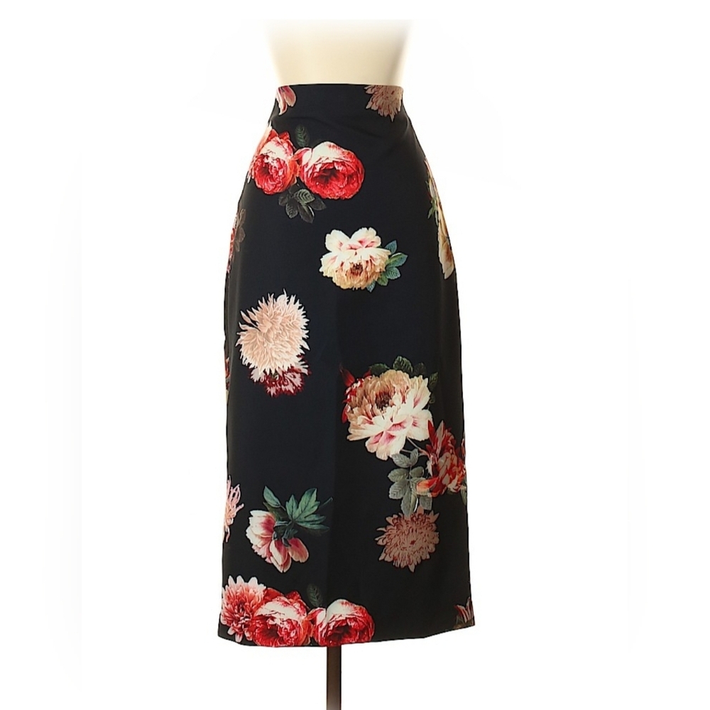 Zara Floral Print Pencil Skirt